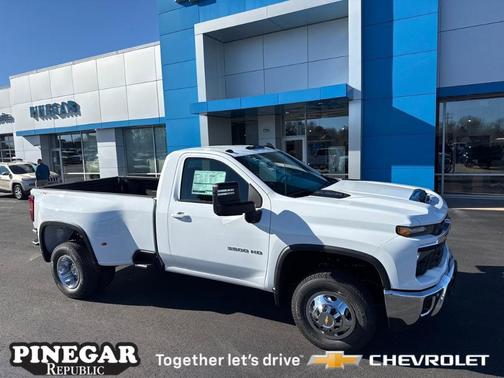 2026 Chevrolet Silverado 3500 LT
