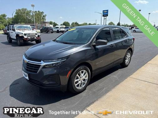 2022 Chevrolet Equinox LS