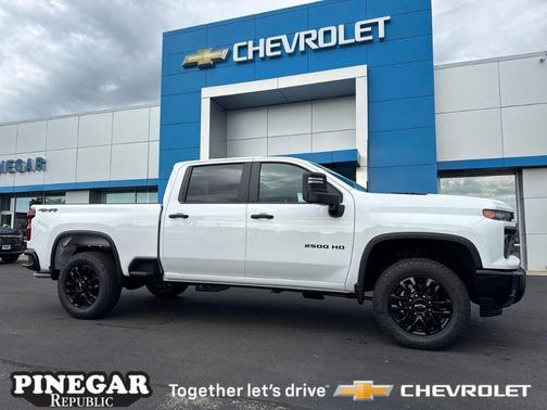 2026 Chevrolet Silverado 2500 Custom