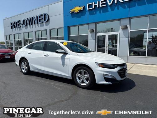2024 Chevrolet Malibu LT