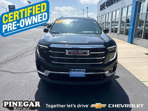 2025 GMC Acadia Elevation