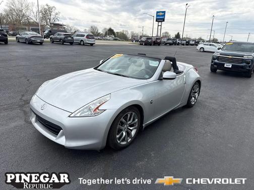 2010 Nissan 370Z Touring