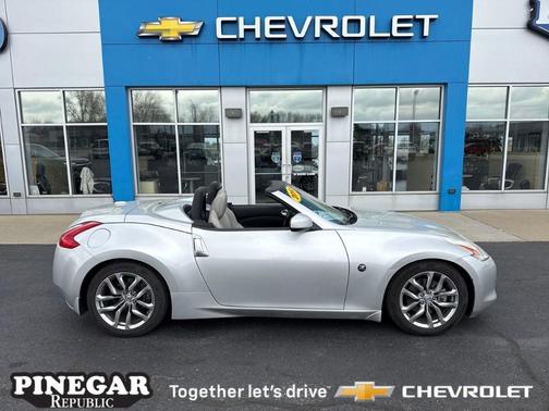 2010 Nissan 370Z Touring