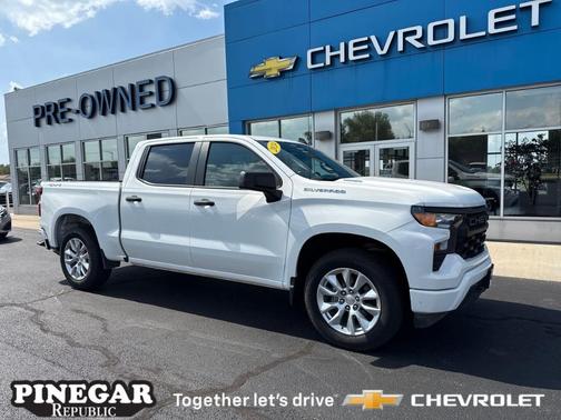2024 Chevrolet Silverado 1500 Custom