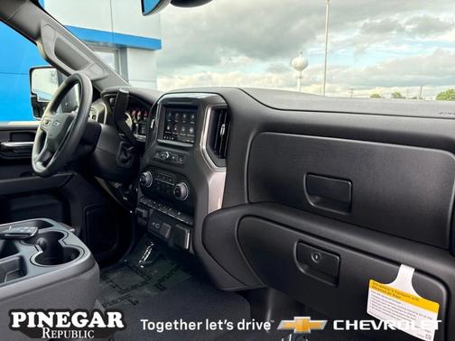 2026 Chevrolet Silverado 2500 Custom