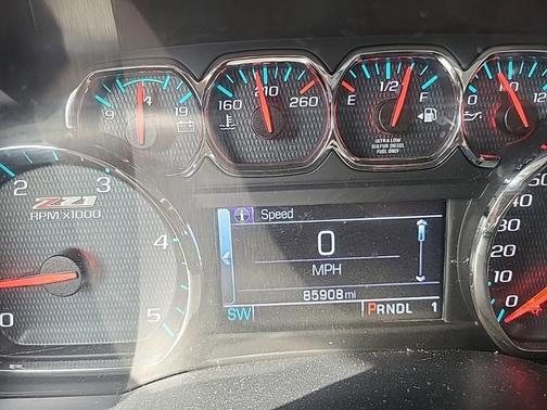Summit White 2017 Chevrolet Silverado 2500 LT
