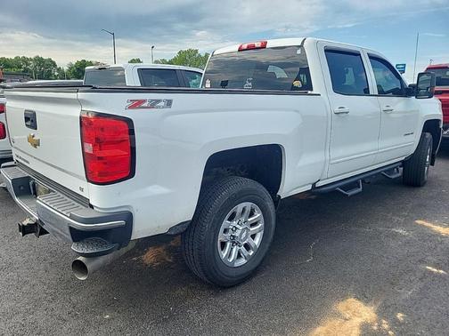Summit White 2017 Chevrolet Silverado 2500 LT