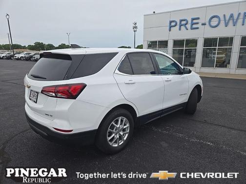 Summit White 2024 Chevrolet Equinox LT
