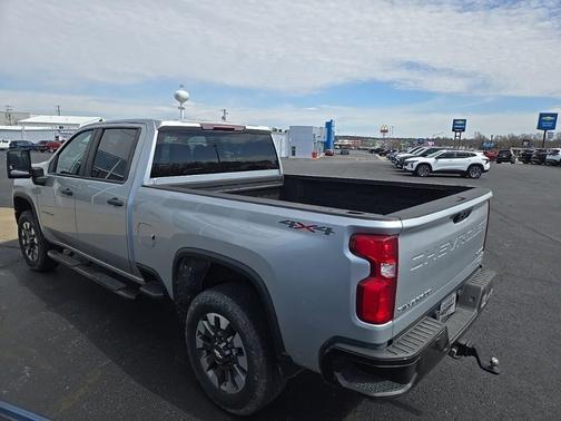 2021 Chevrolet Silverado 2500 Custom