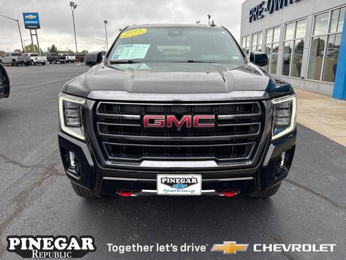 2024 GMC Yukon XL AT4