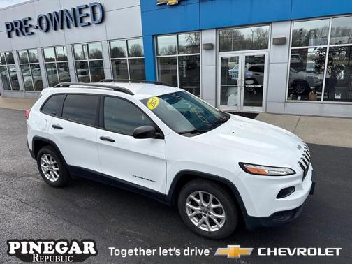 2017 Jeep Cherokee Sport