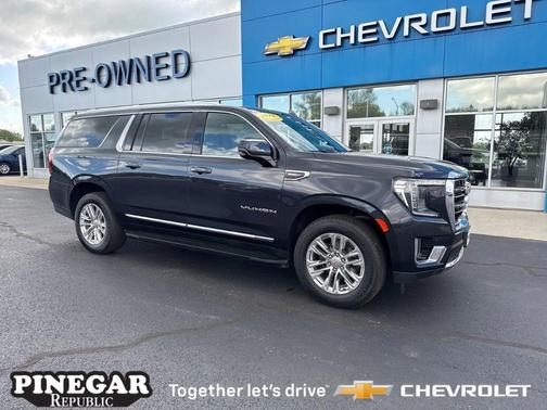 2023 GMC Yukon XL SLT