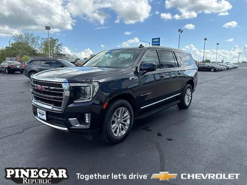 2023 GMC Yukon XL SLT