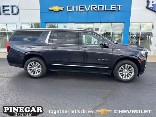 2023 GMC Yukon XL SLT