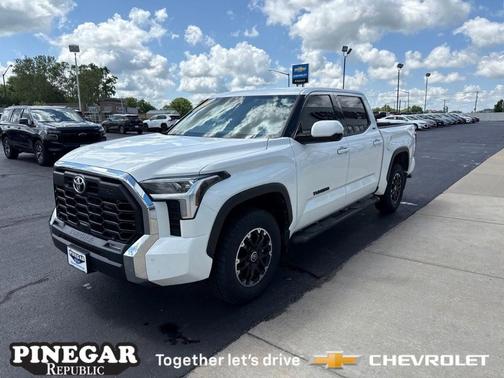 2023 Toyota Tundra SR5