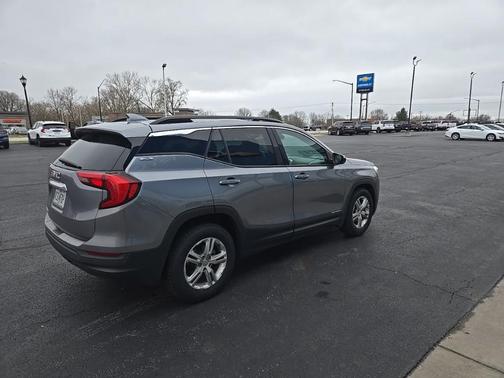 2020 GMC Terrain SLE