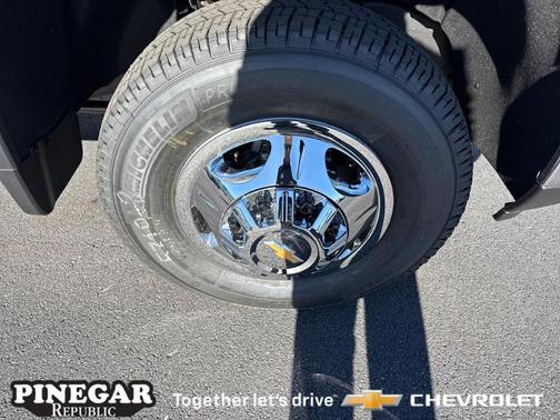 2026 Chevrolet Silverado 3500 LT