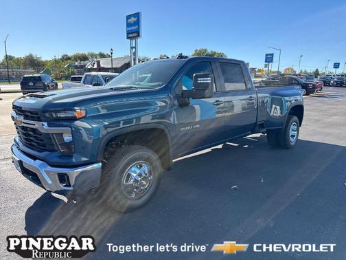 2026 Chevrolet Silverado 3500 LT