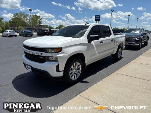 2019 Chevrolet Silverado 1500 Custom