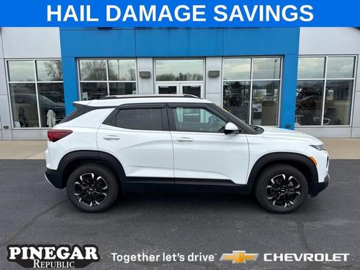 Summit White 2023 Chevrolet Trailblazer LT
