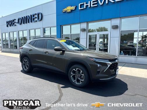 2024 Chevrolet Trax LT