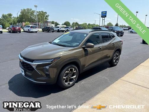 2024 Chevrolet Trax LT