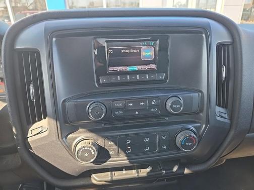 2015 Chevrolet Silverado 1500 LS