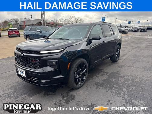 Mosaic Black Metallic 2026 Chevrolet Traverse RS