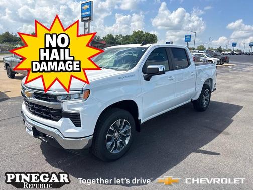 Summit White 2026 Chevrolet Silverado 1500 LT