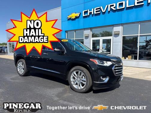 Mosaic Black Metallic 2021 Chevrolet Traverse High Country