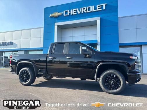 2026 Chevrolet Silverado 2500 Custom