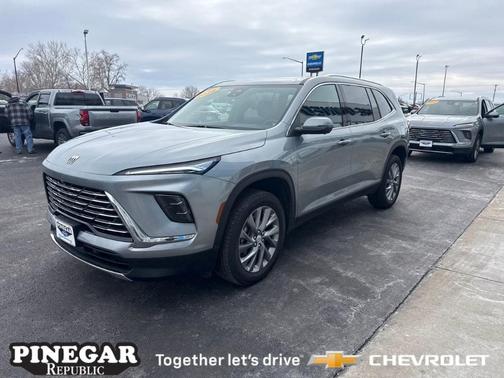 2025 Buick Enclave Preferred