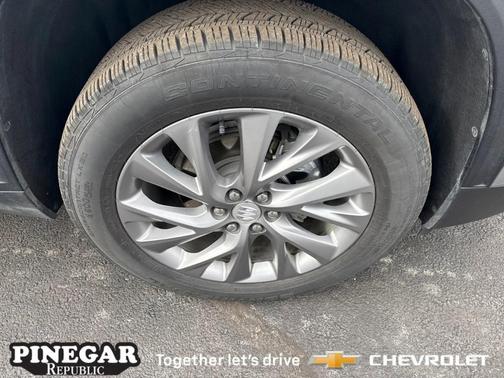 2025 Buick Enclave Preferred