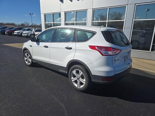2015 Ford Escape S
