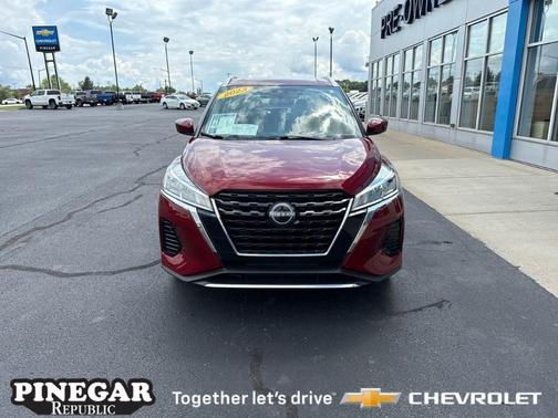 2023 Nissan Kicks SV
