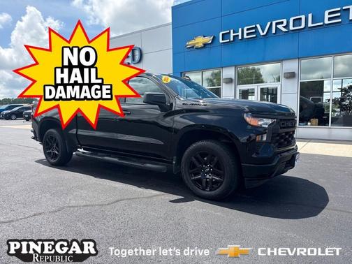 Black 2024 Chevrolet Silverado 1500 Custom