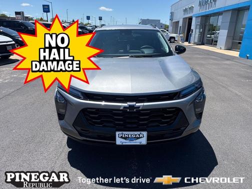 Sterling Gray Metallic 2026 Chevrolet Trax ACTIV