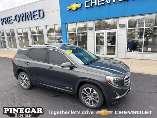 2020 GMC Terrain SLT