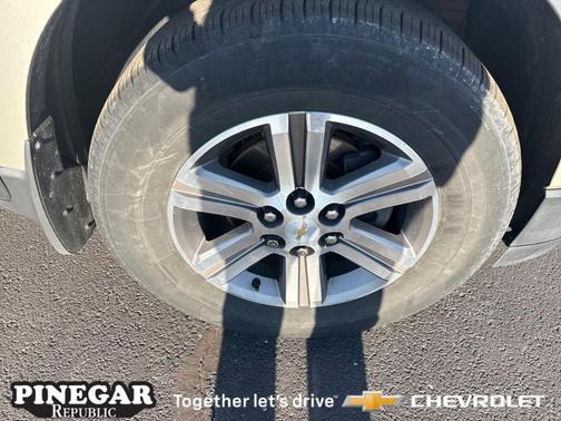 2017 Chevrolet Traverse 1LT