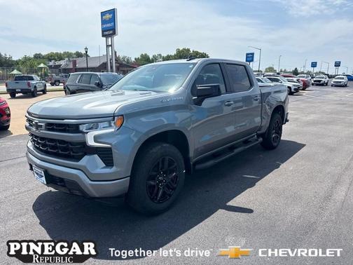 Sterling Gray Metallic 2026 Chevrolet Silverado 1500 RST