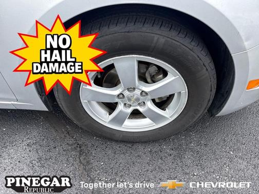 Silver Ice Metallic 2015 Chevrolet Cruze 1LT
