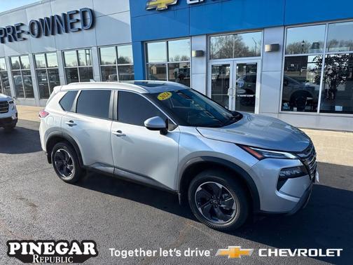 2024 Nissan Rogue SV