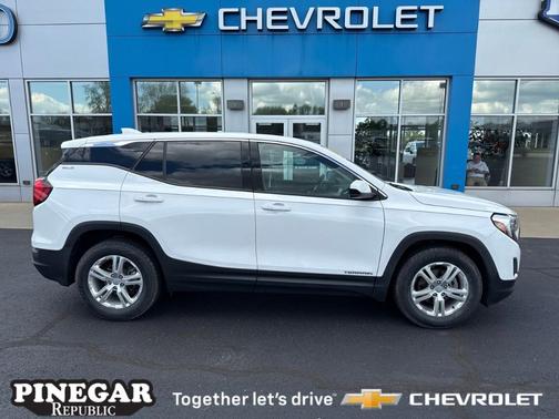 2020 GMC Terrain SLE