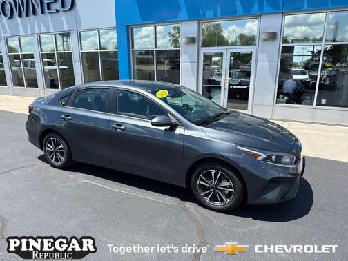 2024 Kia Forte LXS