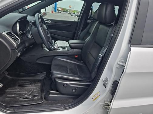 2022 Jeep Grand Cherokee WK Laredo