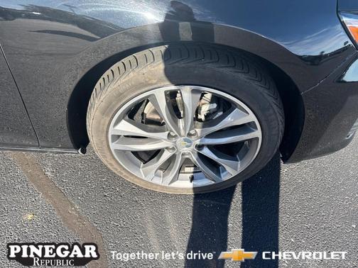 2024 Chevrolet Malibu 2LT