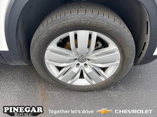 2019 Volkswagen Atlas 3.6L SE w/Technology