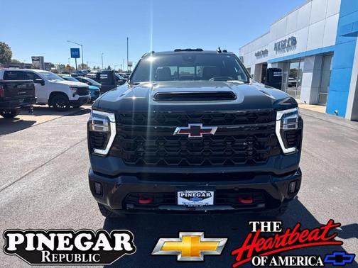 Cypress 2026 Chevrolet Silverado 2500 ZR2