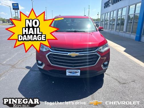 Cajun Red Tintcoat 2020 Chevrolet Traverse LT Leather