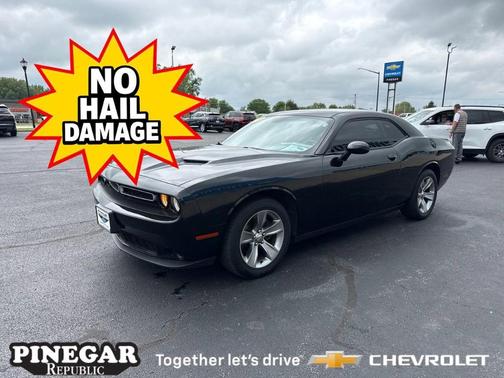 2019 Dodge Challenger SXT